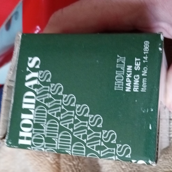 Vintage Bone China Napkin Rings - Picture 3 of 10